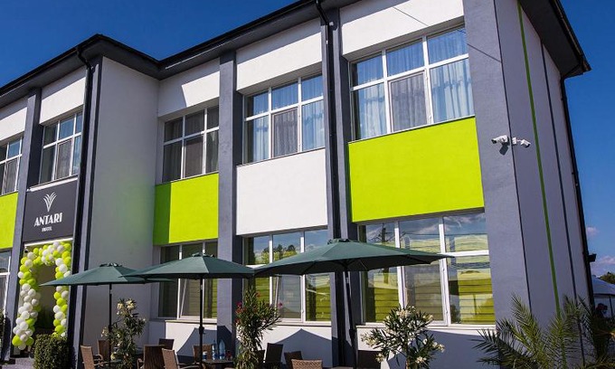 Slatina Hôtel | Antari