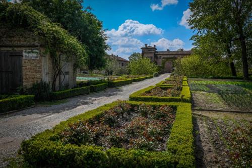 Polesine Zibello Maison | Antica Corte Pallavicina Relais