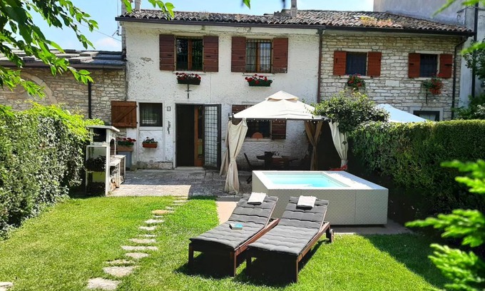 Negrar Maison | Antica Corte Panego Country House