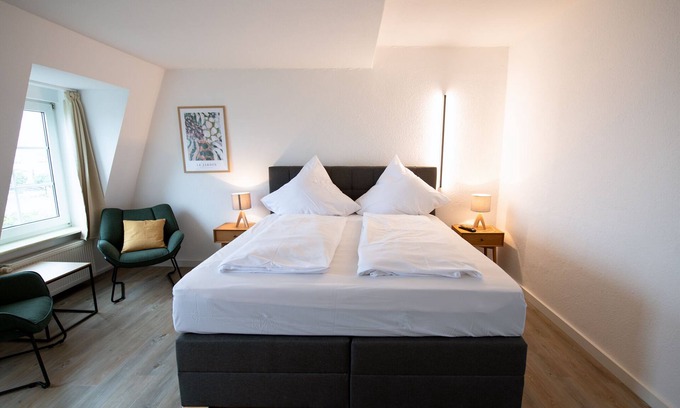 Barth Appartement | AP 6 Zimmer mit Kingsize-bett und Seeblick