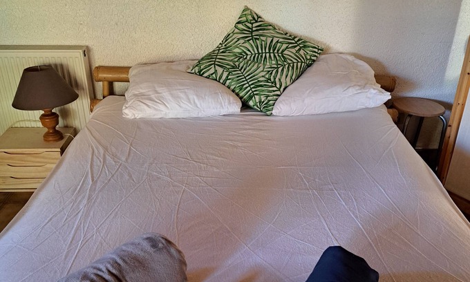 Saint-Hippolyte Copropriété | Appartement dans une maison avec très beau jardin