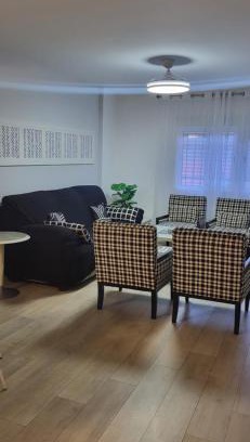 Pinto Appartement | Aparamento WARNER 8 PERSONAS