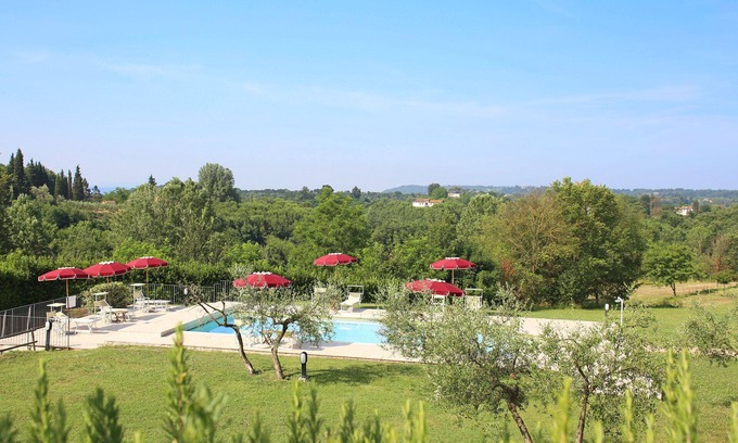 Fucecchio Appartement | Appartement parfait pour les familles dans une maison de vacances avec piscine, parc, Wi-Fi et hamacs!