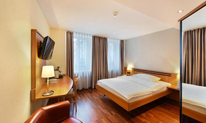Zofingen Appartement | Apart Hotel Amadeo