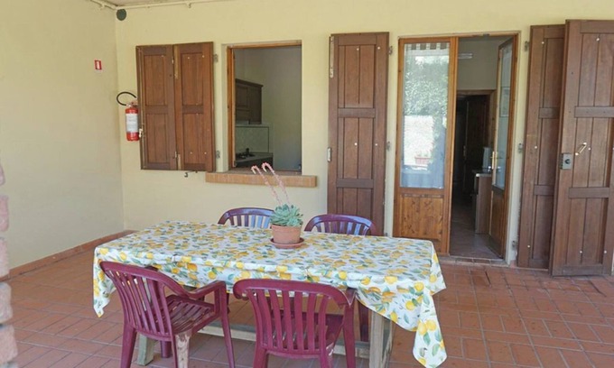 Montecatini Val di Cecina Appartement | Apartment '4' with Shared Pool, Shared Garden and Wi-Fi