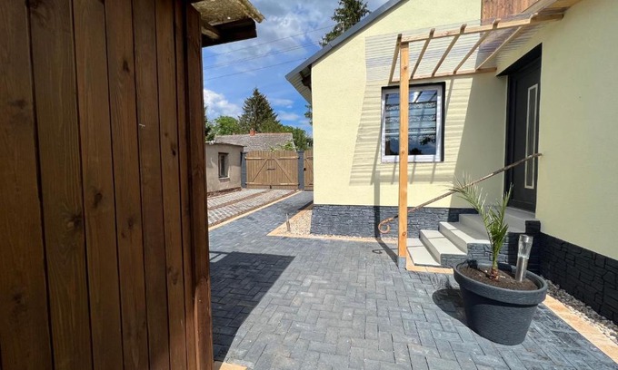 Bleyen-Genschmar Maison | Apart Oderblick Ferienhaus