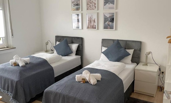 Hamm-Heessen Appartement | Apart54-Modern Design I Garden with Terrace I Smart TV I Free Parking I Free WiFi