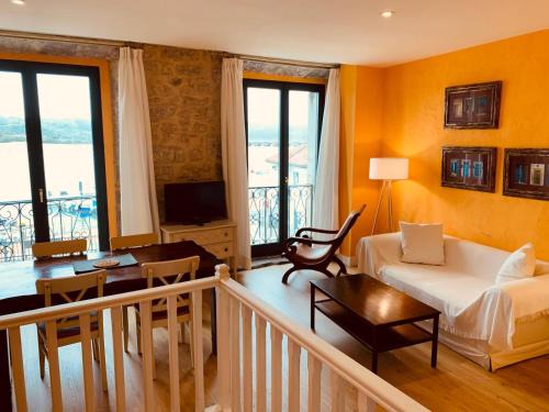 San Vicente de la Barquera Appartement | Apartamentos Rincón del Puerto