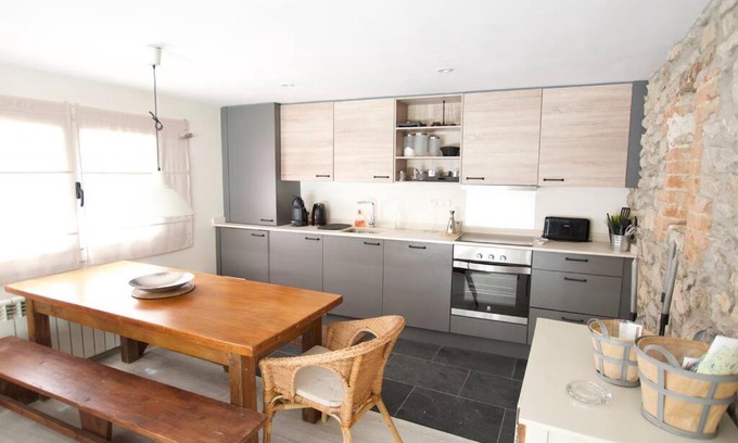 Alp Appartement | Apartament Central amb terrassa