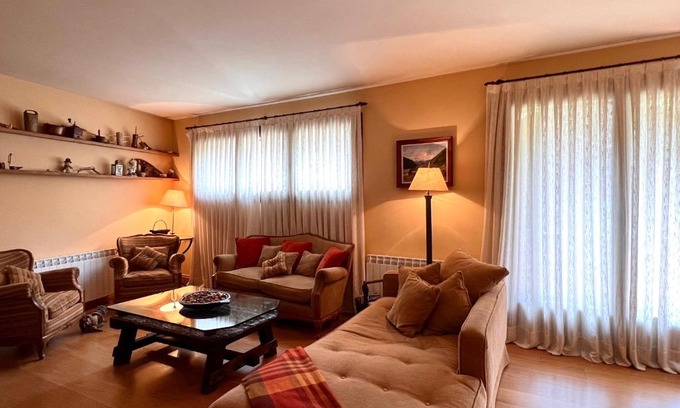 Areu Appartement | Apartament de la Vall Ferrera - L'Amfitriona