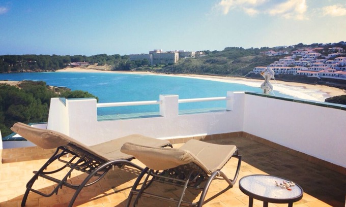 Arenal d'en Castell Appartement | Apartamento en la Playa con Vistas al Mar, Aire Acondicionado,piscina