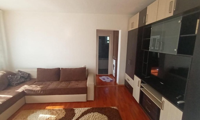 Petrosani Appartement | Apartament Magic