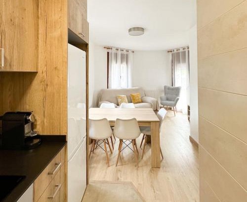 Esterri D'Aneu Appartement | Apartament modern i cèntric Esterri by RURAL D'ÀNEU