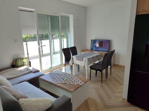 Milicz Appartement | Apartament przy przystani