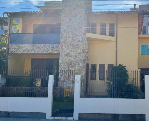 Vila Nova Appartement | Apartamento a 30m da Praia da Vila Apartamento dos fundos