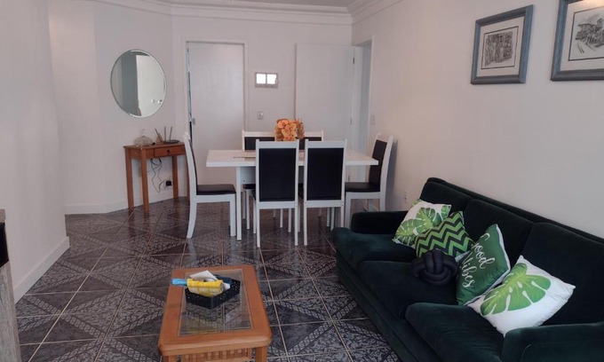 Capao da Canoa Appartement | Apartamento a uma quadra do mar (200 m da Praia)