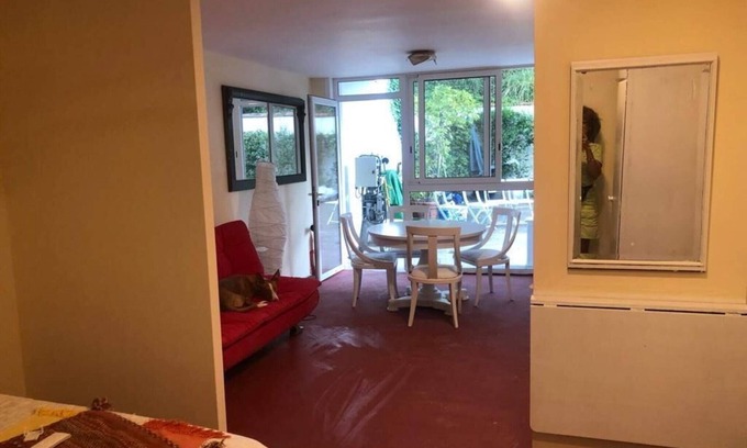Matadepera Appartement | Apartamento Abierto Privado con Patio ,en Chalet de Lujo , Mascotas si