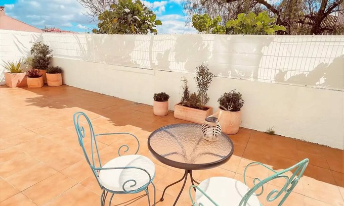Tercena Appartement | Apartamento Acolhedor com Pátio Privado