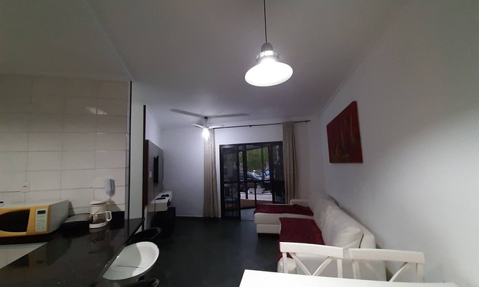 Vila Clais Appartement | Apartamento com Piscina a uma Quadra da Praia