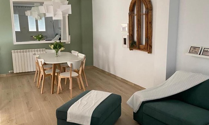 Balaguer Appartement | Apartamento completamente reformado en el casco antiguo con vistas al rio