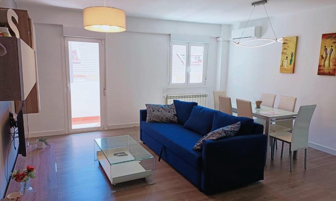 Delicias Appartement | Apartamento El Torreón, con opción a parking