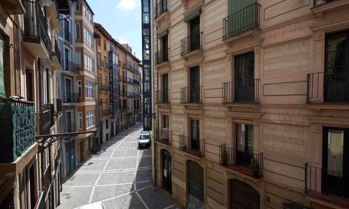 Old Town Appartement | Apartamento en el Casco Antiguo de Pamplona - Ayla Ayuntamiento