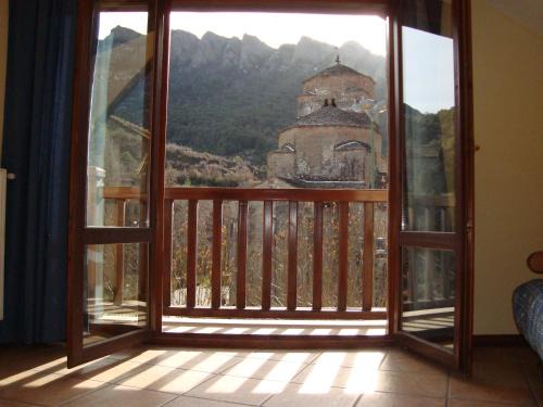 Santa Cruz De La Seros Appartement | apartamentos turisticos san juan de la peña
