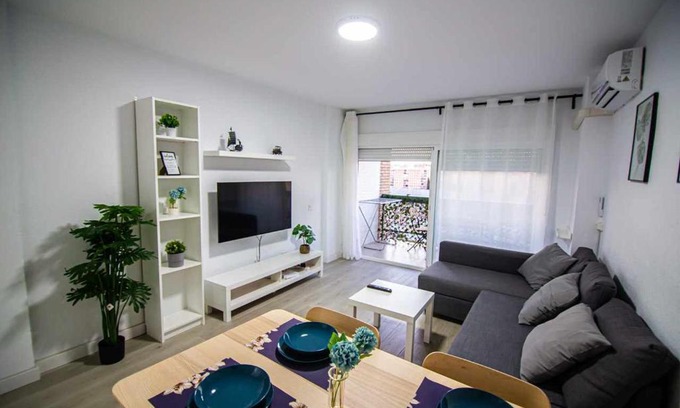 Parque Ayala Appartement | Apartamento Heroes de sostoa