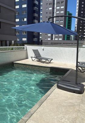 Torres Appartement | Apartamento Luxo com Piscina perto da praia