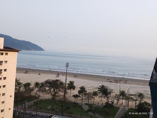 Gonzaga Appartement | Apartamento Luxuoso à Beira-mar no Gonzaga - Ideal para Casais e Famílias