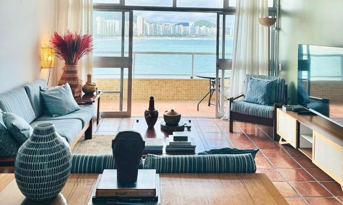 Asturias Appartement | Apartamento pé na areia Guarujá