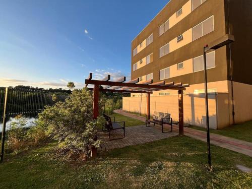 Campo Largo Appartement | Apartamento prox Outlet Campo Largo, BR e Hospitais, possui lava e seca