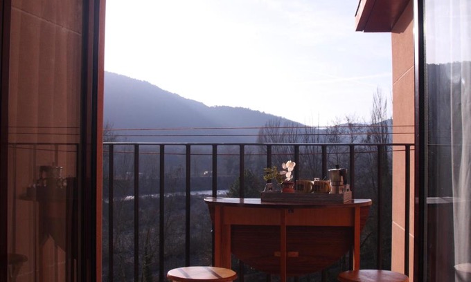 Ainsa Appartement | Apartamento Vista al Ara