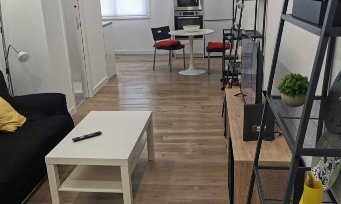 Barakaldo Appartement | Apartamento Zubia en Barakaldo, Bilbao, Junto al BEC y al Metro a Bilbao