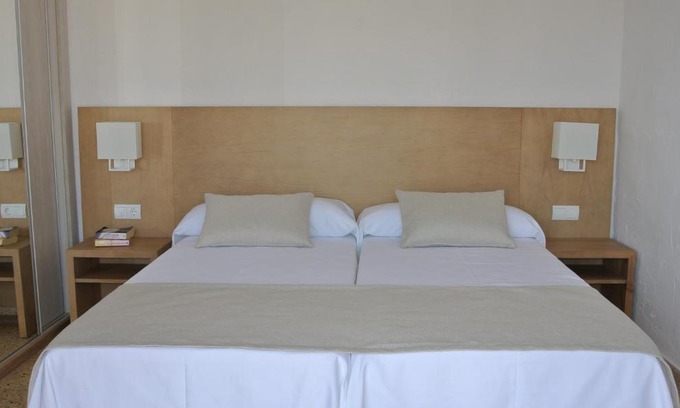 Sant Antoni de Portmany Appartement | Apartamentos El Moro