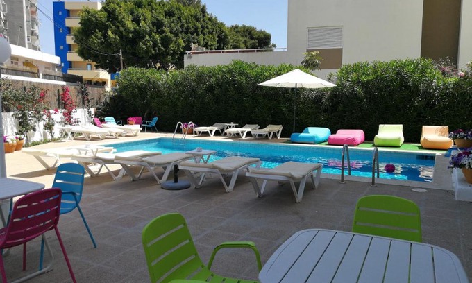 Ibiza Town Appartement | Apartamentos Es Cantó