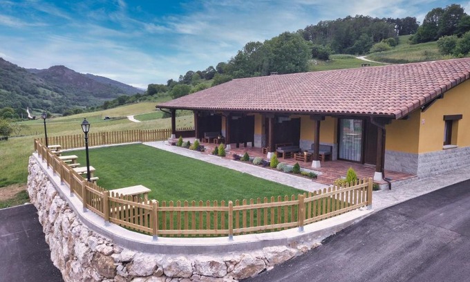 Avin Appartement | Apartamentos Fuente La Pipa