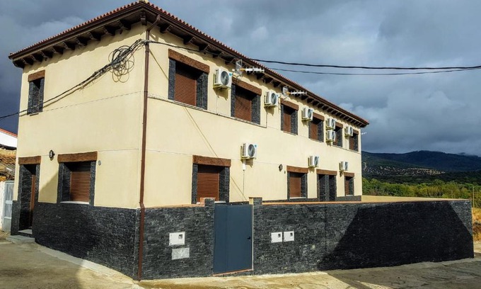 Abadia Maison | APARTAMENTOS LOS ÁLAMOS