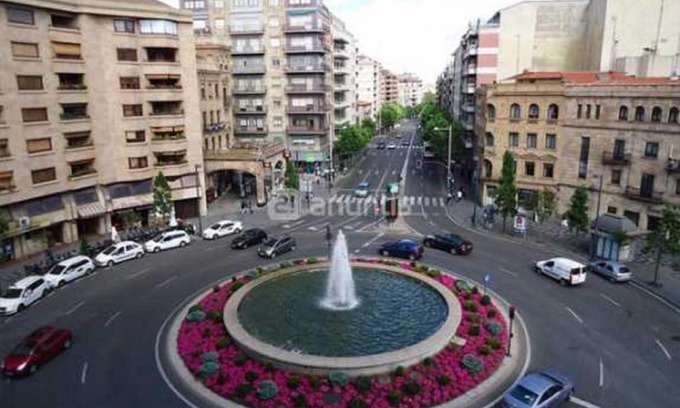 Oeste Appartement | Apartamentos Salamanca Puerta Zamora, Centro, Wifi con salón y 2 dormitorios, Parking