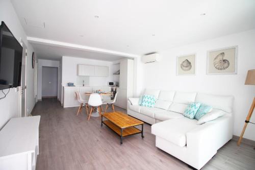 Colonia Sant Jordi Appartement | Apartaments Es Port ETVPL14335-13394