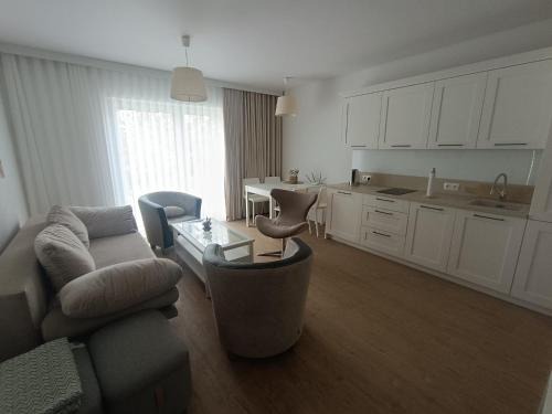 Skorochow Appartement | Apartamenty nad jeziorem Nyskim - Orzechowa 22