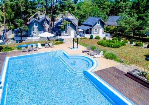 Niechorze Station Balnéaire | APARTAMENTY przy plaży z basenem z podgrzewaną wodą i mini SPA - Ośrodek Kolonijno-Wczasowy Mewa