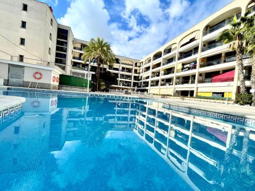 Calella Appartement | Apartemento piscina centro calella 3 min playa