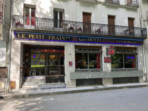 Bagneres-de-Luchon Hôtel | Aparthotel Le Petit Train