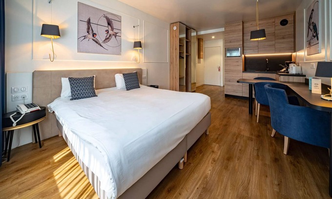 La Lechere Appartement | Studio 2 Personnes