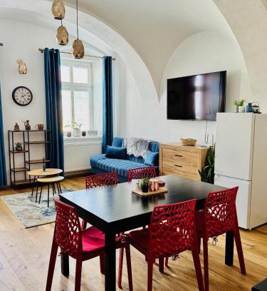 Jaromer Appartement | Apartmán CORA