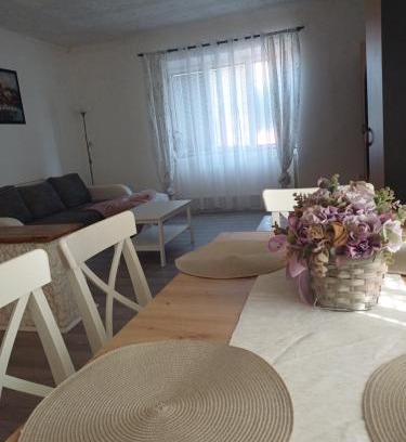 Kresetice Maison | Apartmán Silvie