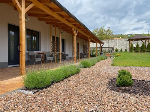 Pritluky Maison | Apartmány Přítluky