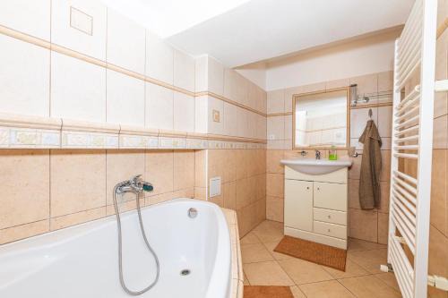 Klenec Appartement | Apartmány Pod Řípem