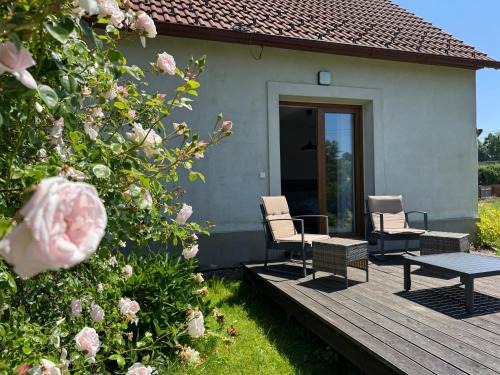 Lasenice Maison | Apartmány u řeky Nežárky